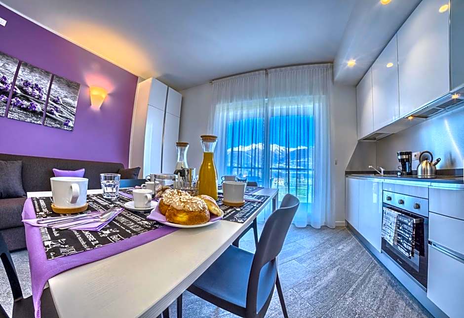 Rainbow Holiday Apartments Lake Como