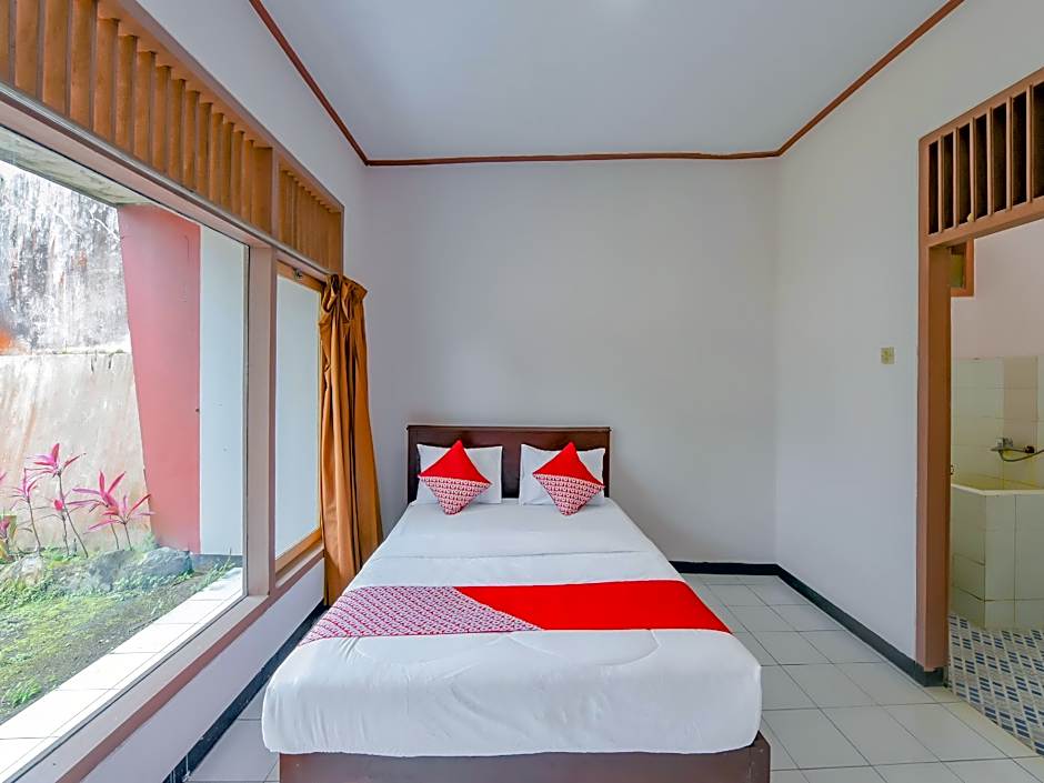 OYO 90258 Hotel New Aprilla