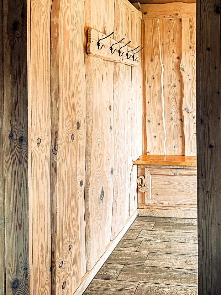 Bieszczadzkie Chatki - Willa Stasia