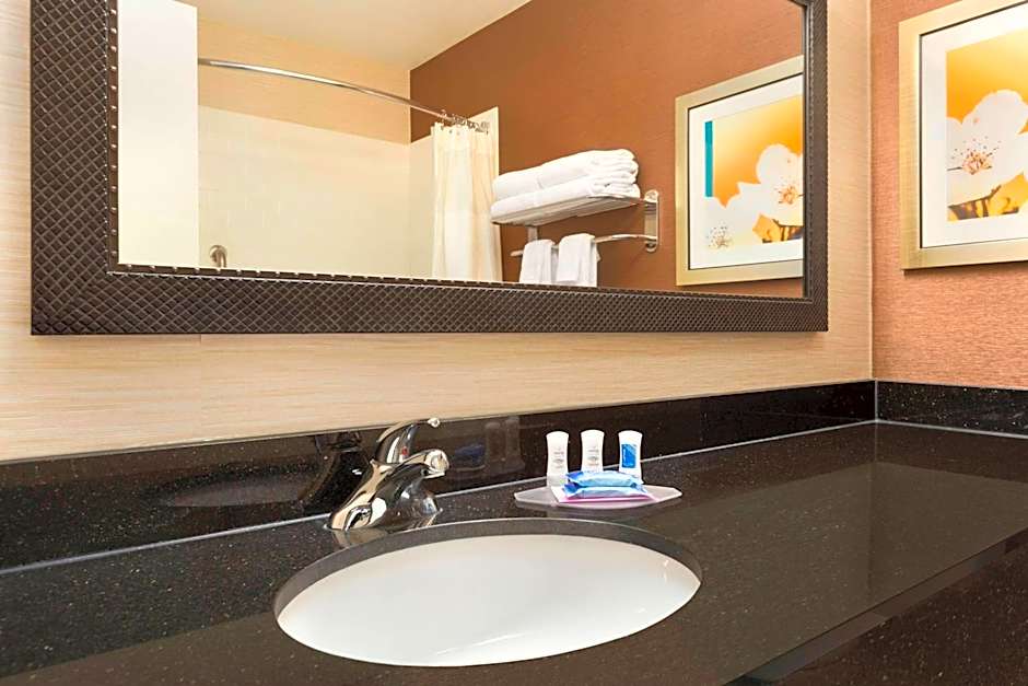 Fairfield Inn & Suites by Marriott Midland
