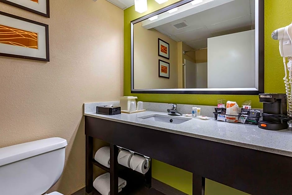 Comfort Inn Apex - Holly Springs
