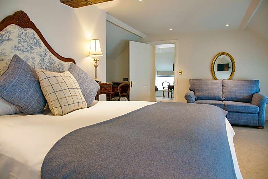 The Falcon Hotel