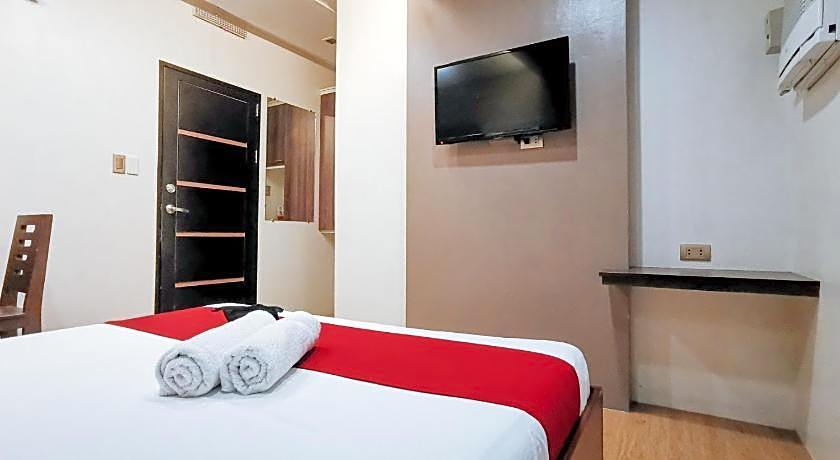 Reddoorz Plus near Robinsons Place Gensan