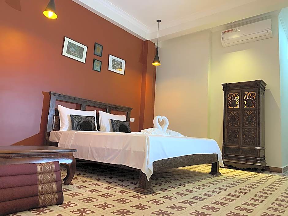 The J Break Boutique