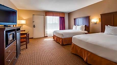 Double Room with Two Double Beds - Non-Smoking