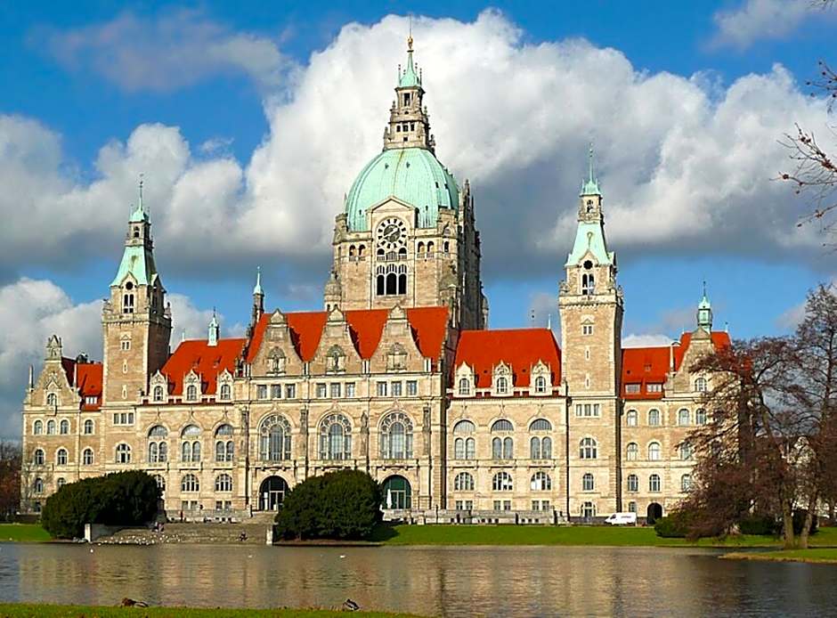 Hannover - PHIL & MAX Hotels und Apartments Messe