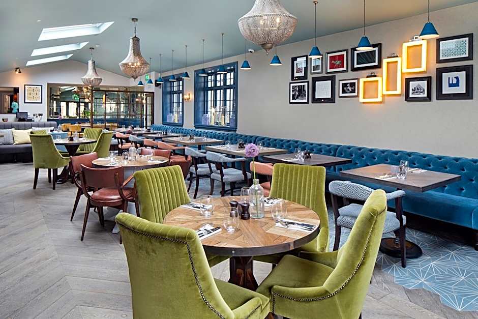 The Sheep on Sheep Street Hotel