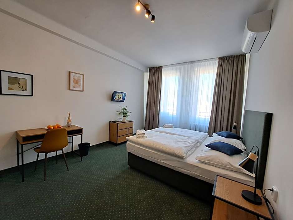 Hotel Legie