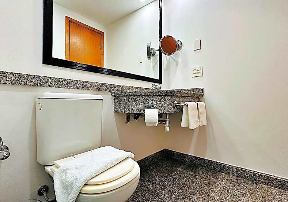 NIPS 1309 - Ótimo Apto Alto do Tatuapé