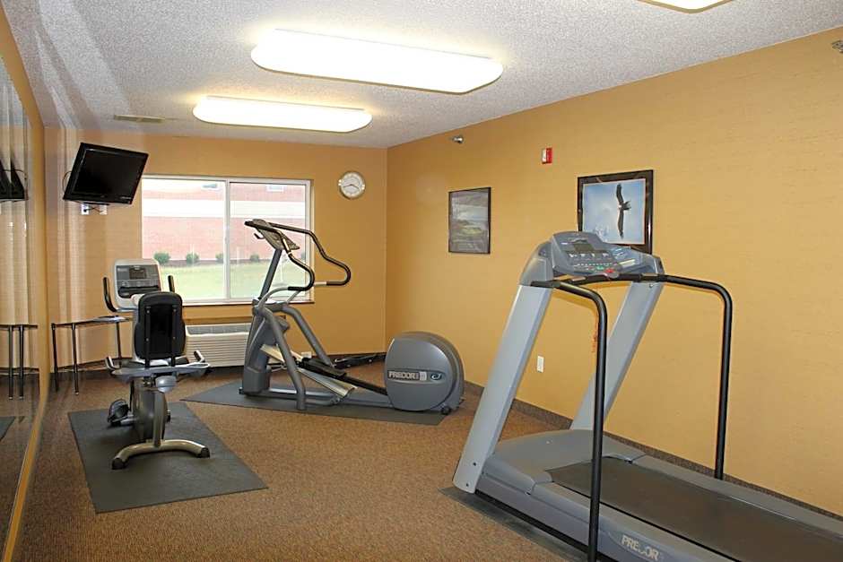 New Victorian Inn & Suites Lincoln