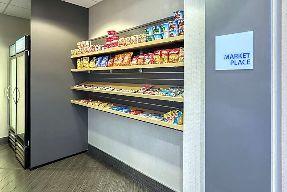 Holiday Inn Express and Suites Batavia By IHG