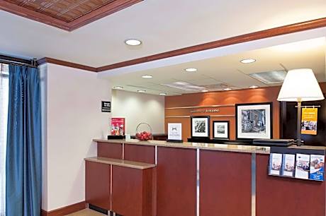 Hampton Inn & Suites Kokomo