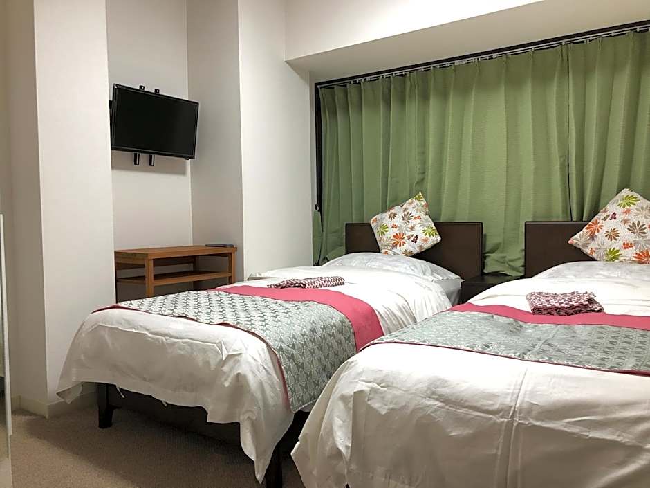 GreenHotel