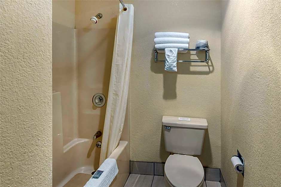 Best Western Parkside Inn