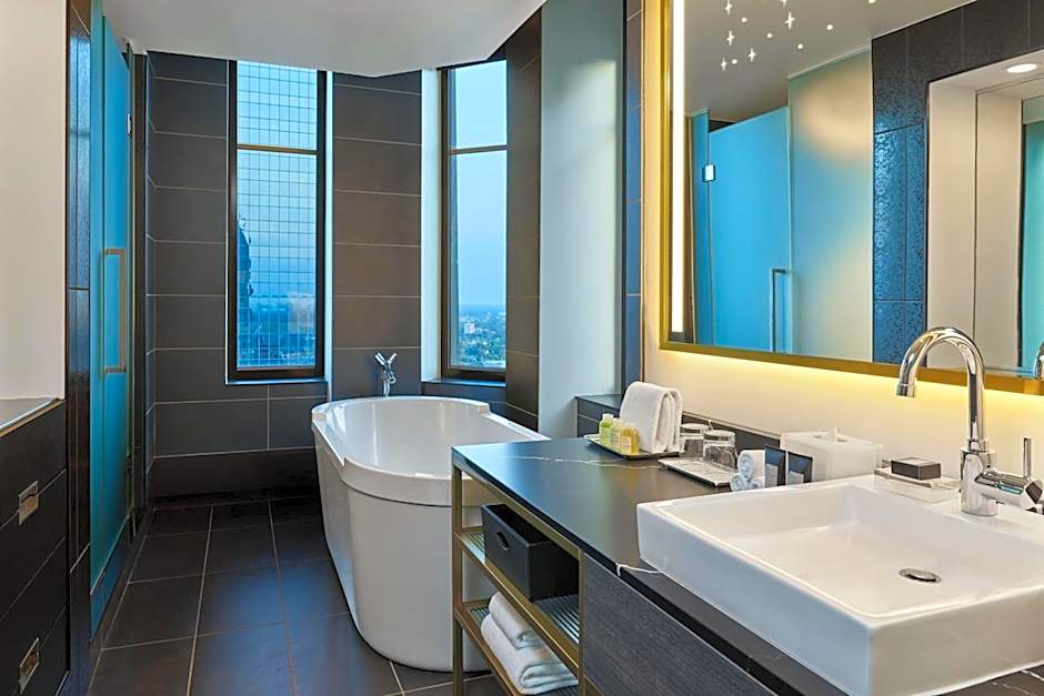 W Hotel Minneapolis The Foshay