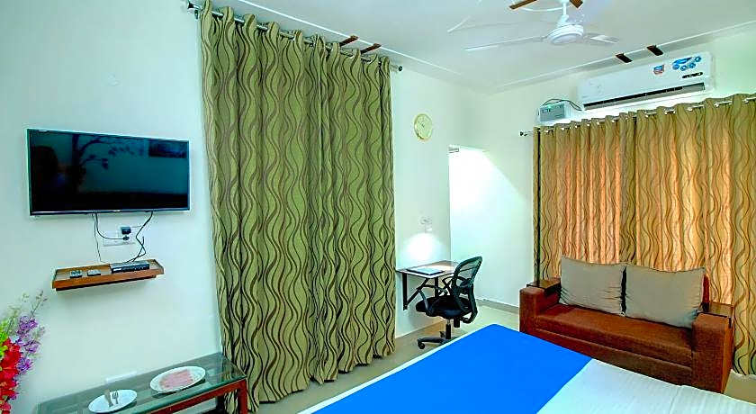 Hotel Staayz Premium