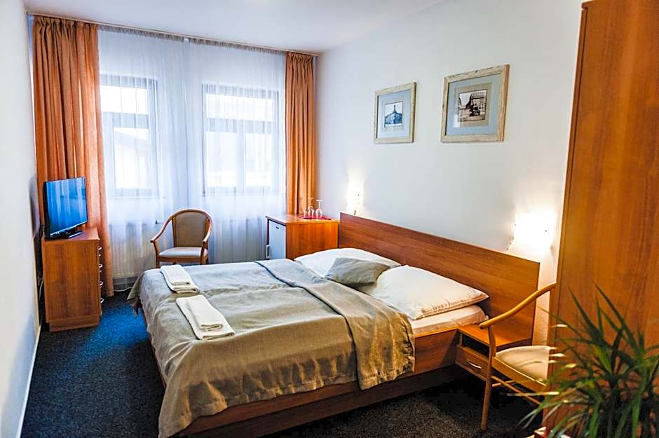Hotel u České koruny