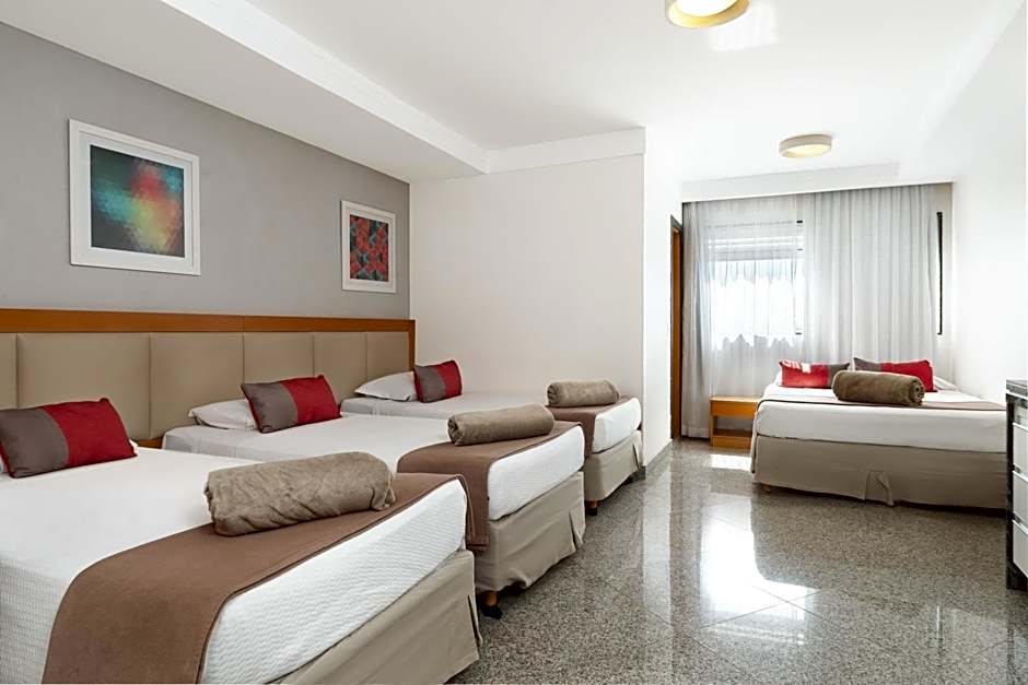 Royal Urban Macaé Hotel