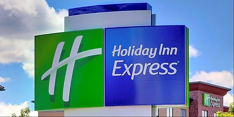 Holiday Inn Express & Suites - Marion