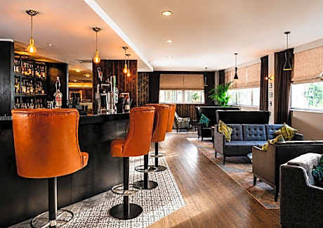 Ramada Hotel & Suites by Wyndham Coventry