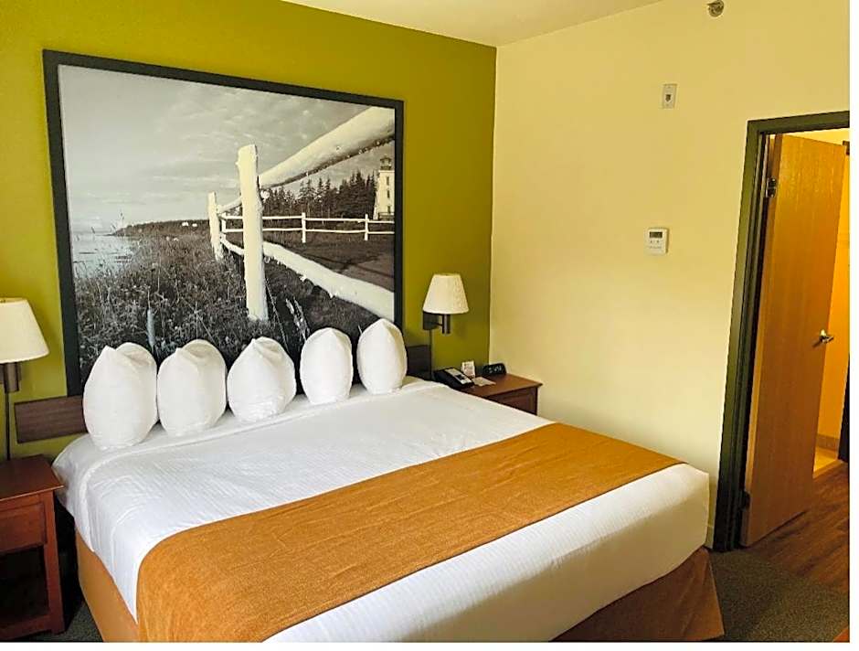 Super 8 by Wyndham Amherst NS