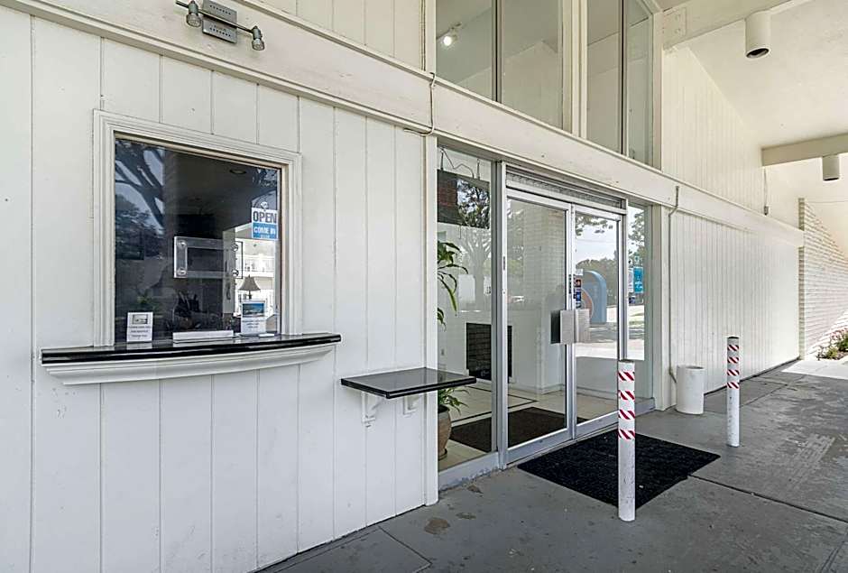 Motel 6-Santa Maria, CA - South