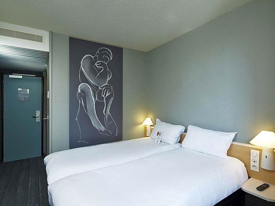 ibis Chartres Ouest Luce