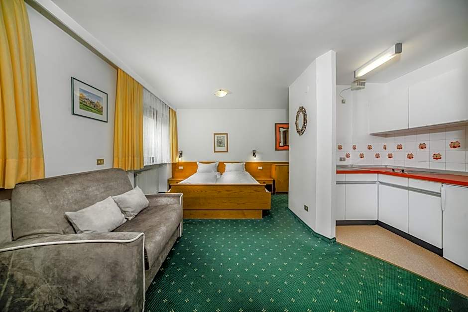 Cësa Panaval Apartments