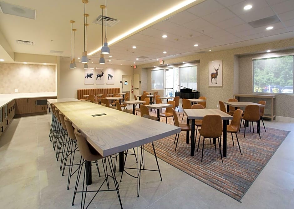 DoubleTree By Hilton Chico
