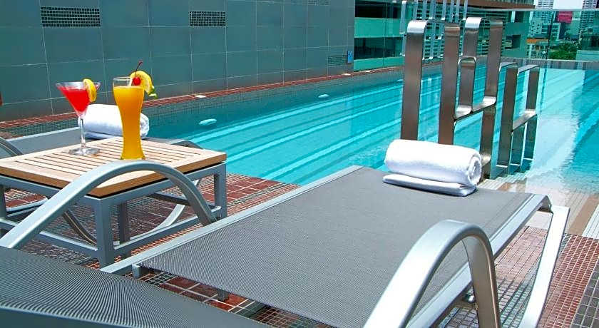 Amora NeoLuxe Suites Hotel