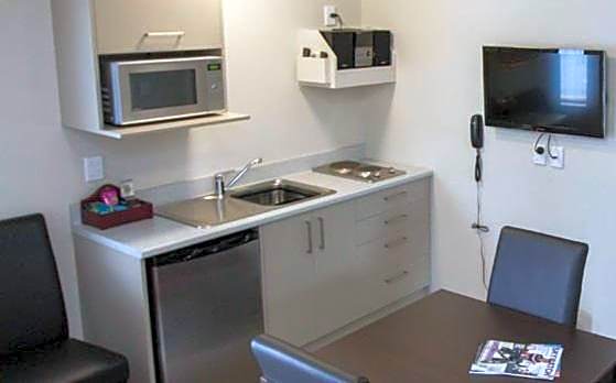 Brooklyn Motor Lodge