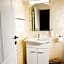 Hotel Sallaris Monteoru