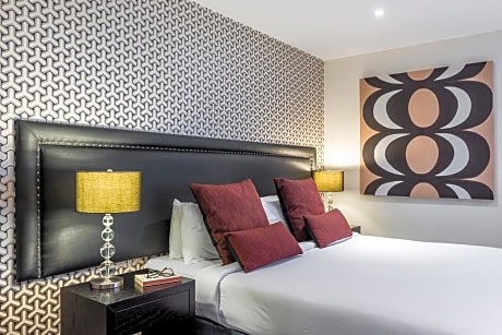 Hotel Room - No Housekeeping