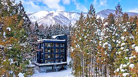 Hakuba Platinum