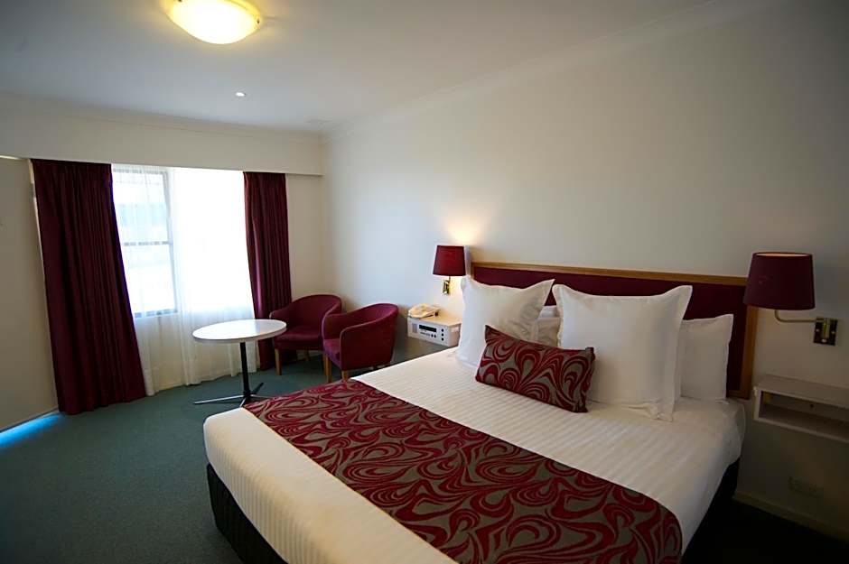 SureStay Hotel by Best Western The Clarence on Melville