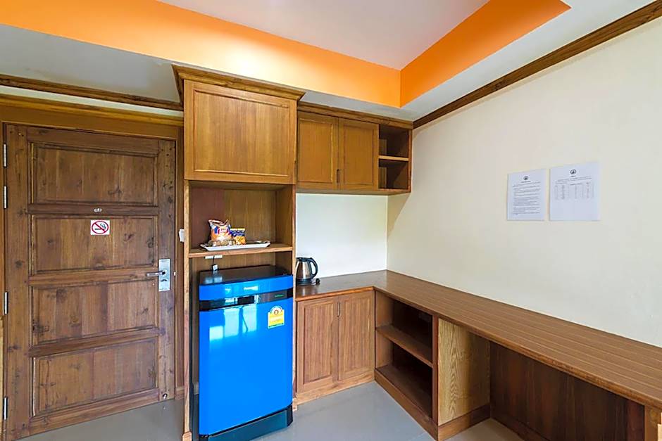 Photo 1 of 7 of Suite