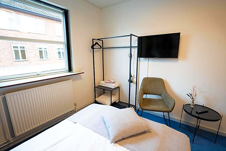 Photo 1 of 4 of Budget 1 Double Bed or 2 Beds