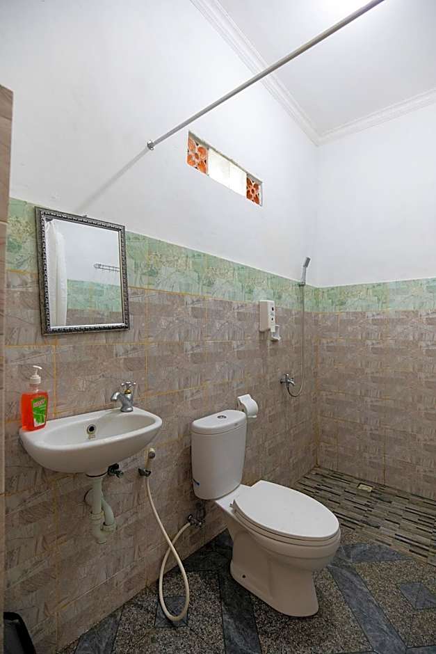 Pondok Kana And Hostel by Ecommerceloka