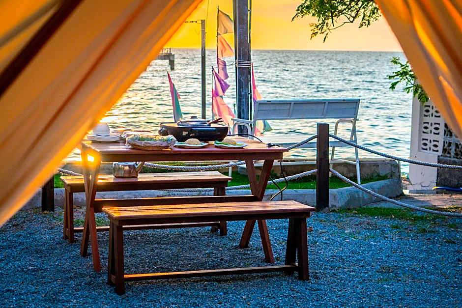 Bangsaen Villa Hotel