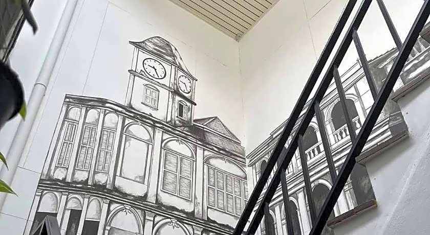 Chino Town Gallery Alley