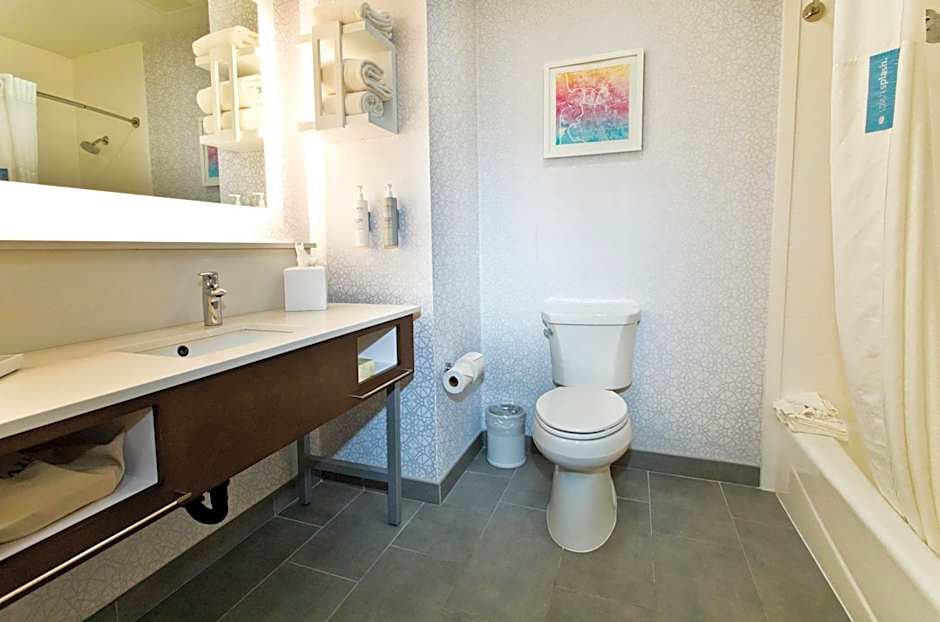 Hampton Inn By Hilton & Suites Sacramento - Cal Expo
