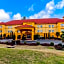 La Quinta Inn & Suites by Wyndham Fultondale