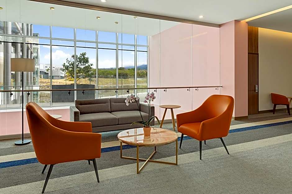 Hilton Garden Inn San Jose Airport City Mall