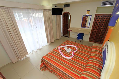 King Suite with Spa Bath and Balcony
