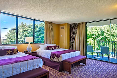 2 Queen Beds, 1-Bedroom Premium Ocean Front Suite, Non-Smoking