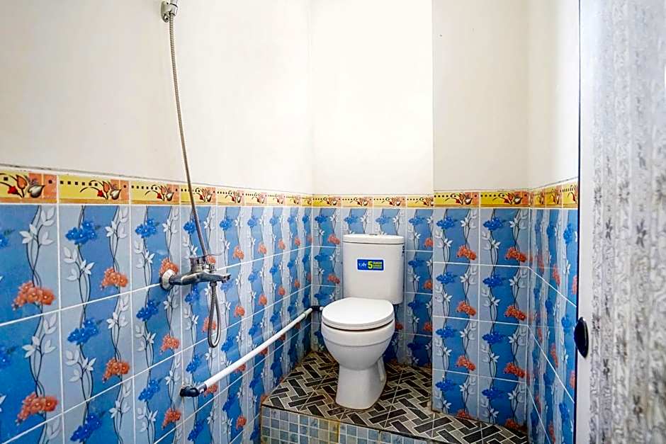 OYO Life 2820 Hotel Perdana Syariah