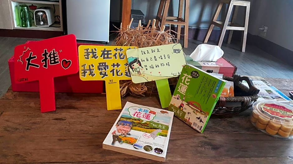 角舍背包客棧 -近火車站