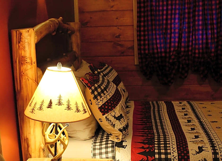 The Sundowner on Lake George