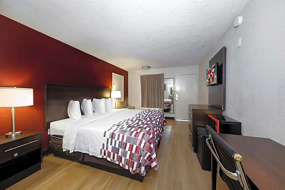 Red Roof Inn Atlanta - Suwanee/Mall of Georgia