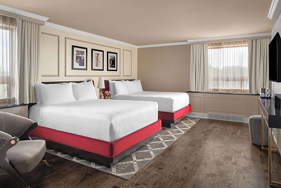 The Drake Oak Brook, Autograph Hotels